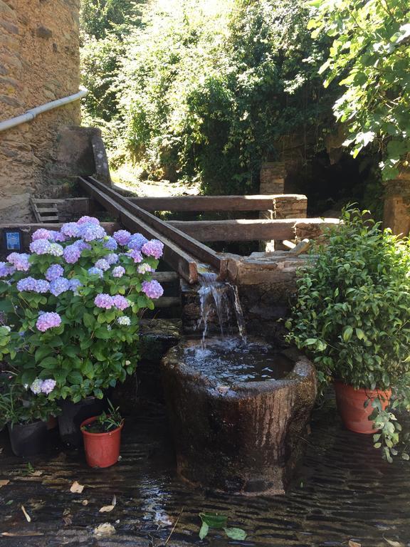 Apartamentos Rurales La Solana Robledillo De Gata Eksteriør bilde
